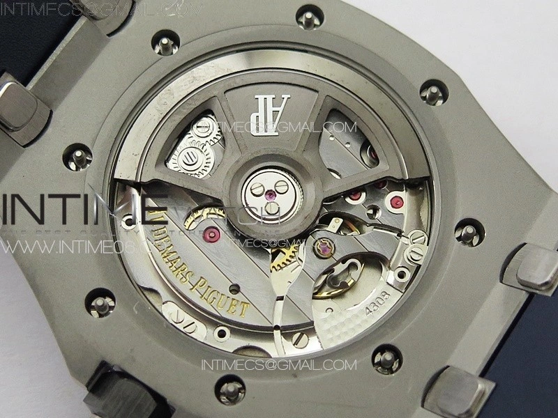 Royal Oak Offshore Diver 15720 IPF 1:1 Best Edition Blue Dial on Blue Rubber Strap A4308