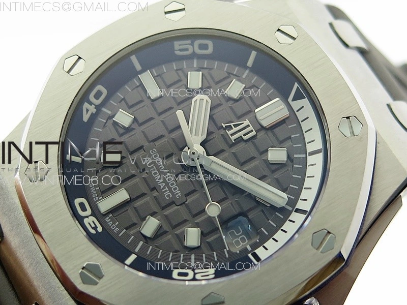 Royal Oak Offshore Diver 15720 IPF 1:1 Best Edition Gray Dial on Gray Rubber Strap A4308