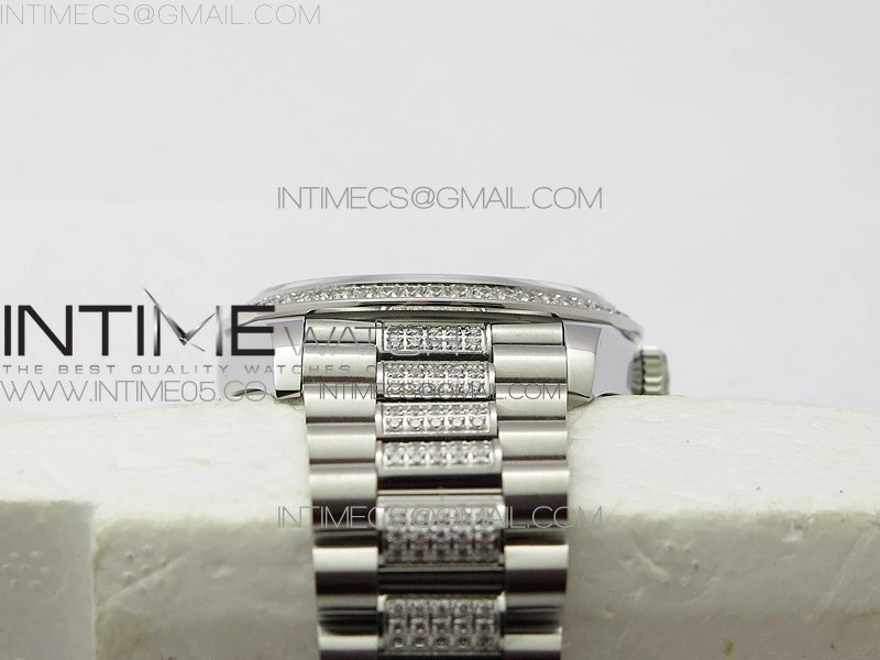 Day-Date 36 128239 SS Crystal BP Best Edition White MOP Crystal Markers Dial on SS President Bracelet A2836