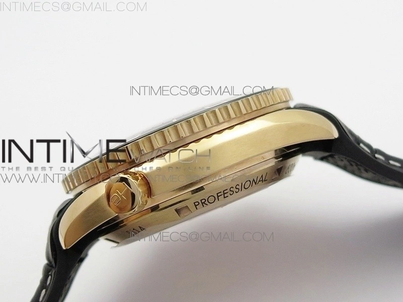 Seamaster Professional Chrono RG OM Best Edition Black Ceramic Black Dial on Black Gummy Strap A9300