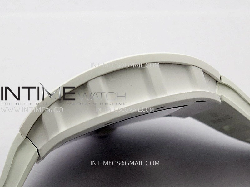 RM055 White Ceramic ZF V3 1:1 Best Edition Skeleton Dial On White Rubber Strap RMUL2 Super Clone