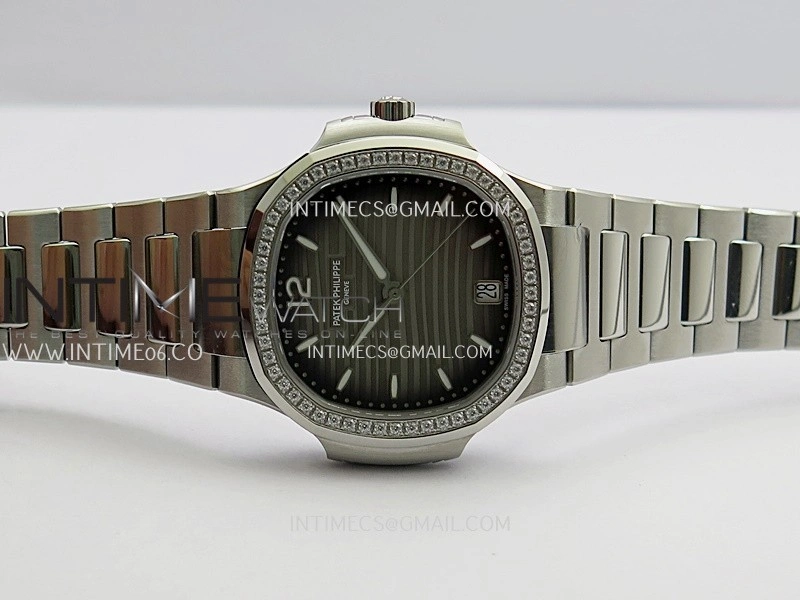 Nautilus 7118 Ladies Diamond Bezel SS DDF 1:1 Best Edition Gray Dial On SS Bracelet Super Clone DD26-330