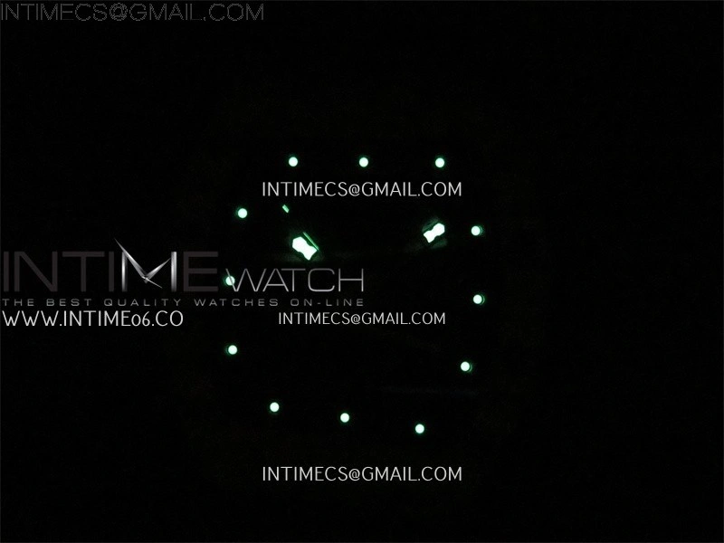 RM061-01 Yohan Blake White NTPT APSF 1:1 Best Edition on Black Rubber Strap RMUL2 Super Clone