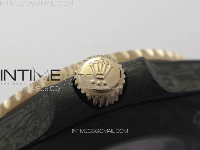 GMT Carbon DIWF Best Edition Gold Dial Arabic Markers on Green Nylon Strap SA3285 CHS