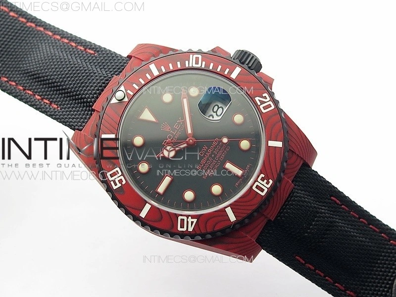 Submariner DIW Red Carbon VSF 1:1 Best Edition Black Dial on Black Nylon Strap VS3135