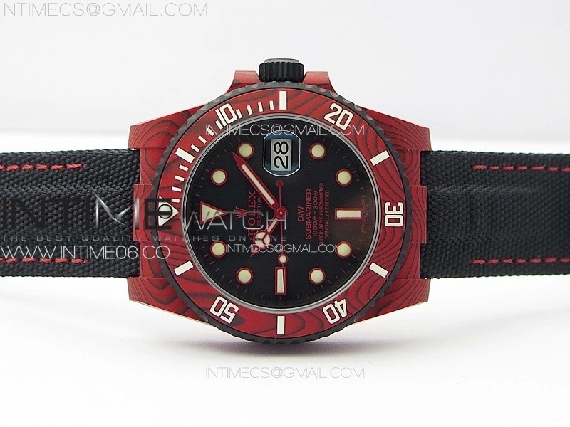 Submariner DIW Red Carbon VSF 1:1 Best Edition Black Dial on Black Nylon Strap VS3135
