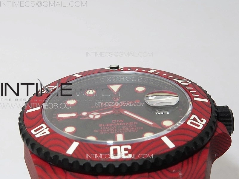 Submariner DIW Red Carbon VSF 1:1 Best Edition Black Dial on Black Nylon Strap VS3135