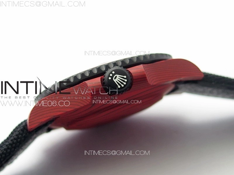 Submariner DIW Red Carbon VSF 1:1 Best Edition Black Dial on Black Nylon Strap VS3135