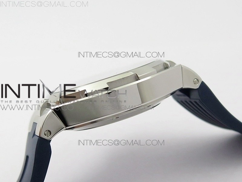 Overseas Dual Time Power Reserve TWA Best Edition Blue Dial on Blue Rubber Strap A1222