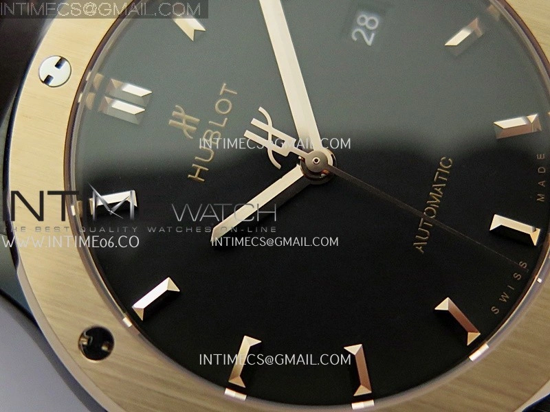 Classic Fusion 42mm Ceramic RG JJZF 1:1 Best Edition Black Dial On Black Gummy Strap