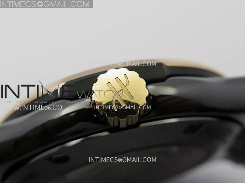 Classic Fusion 42mm Ceramic RG JJZF 1:1 Best Edition Black Dial On Black Gummy Strap