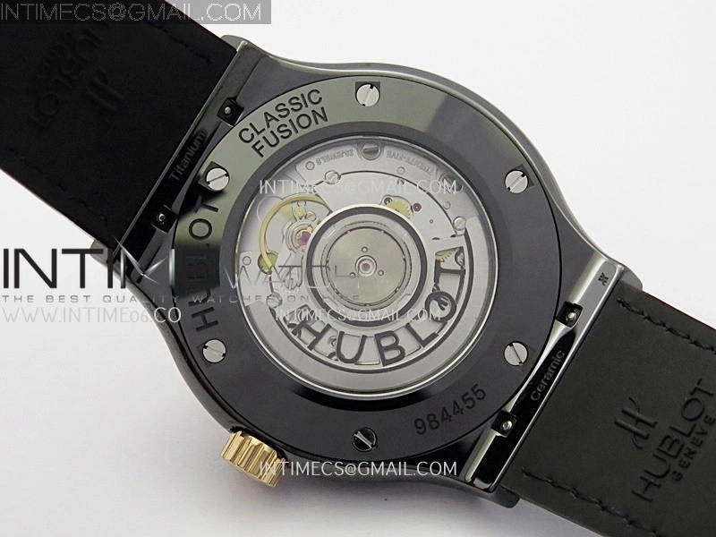 Classic Fusion 42mm Ceramic RG JJZF 1:1 Best Edition Black Dial On Black Gummy Strap