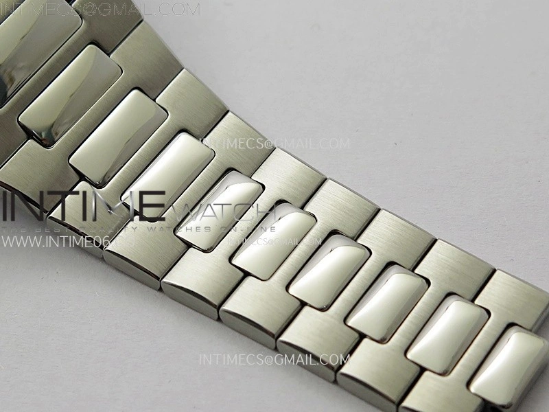 Nautilus 5740 T Diamonds Bezel SS TWF Best Edition Green Dial on SS Bracelet A240