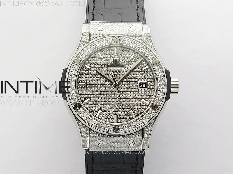 Classic Fusion 42mm SS Paved Diamonds Case And Bezel B50F Paved Diamonds Dial On Black Gummy Strap A2892