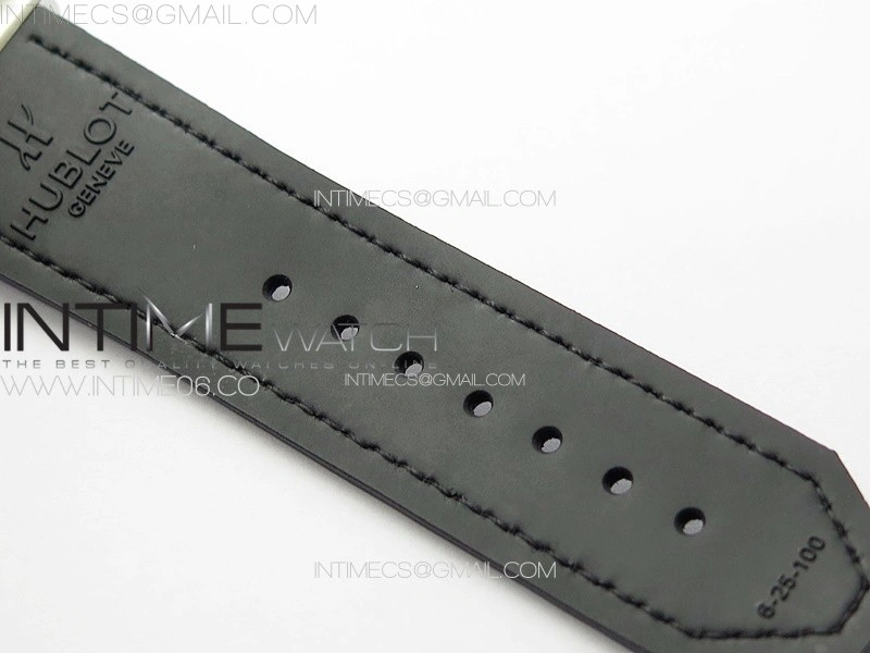 Classic Fusion 42mm SS Paved Diamonds Case And Bezel B50F Paved Diamonds Dial On Black Gummy Strap A2892