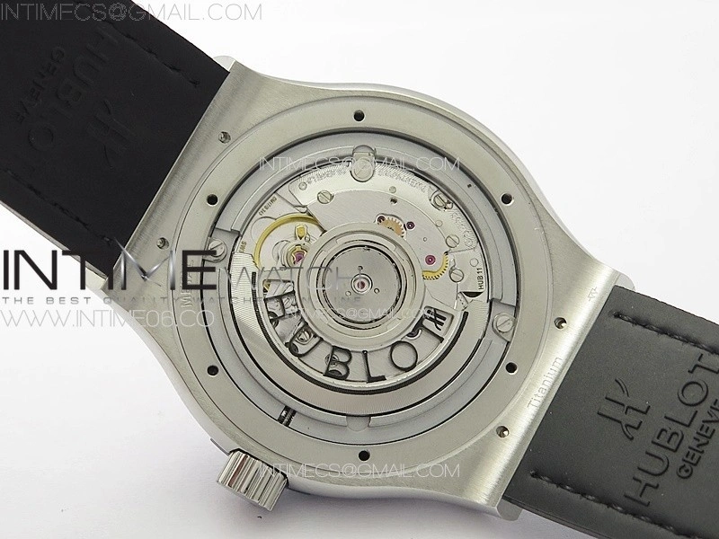 Classic Fusion 42mm SS Paved Diamonds Case And Bezel B50F Paved Diamonds Dial On Black Gummy Strap A2892