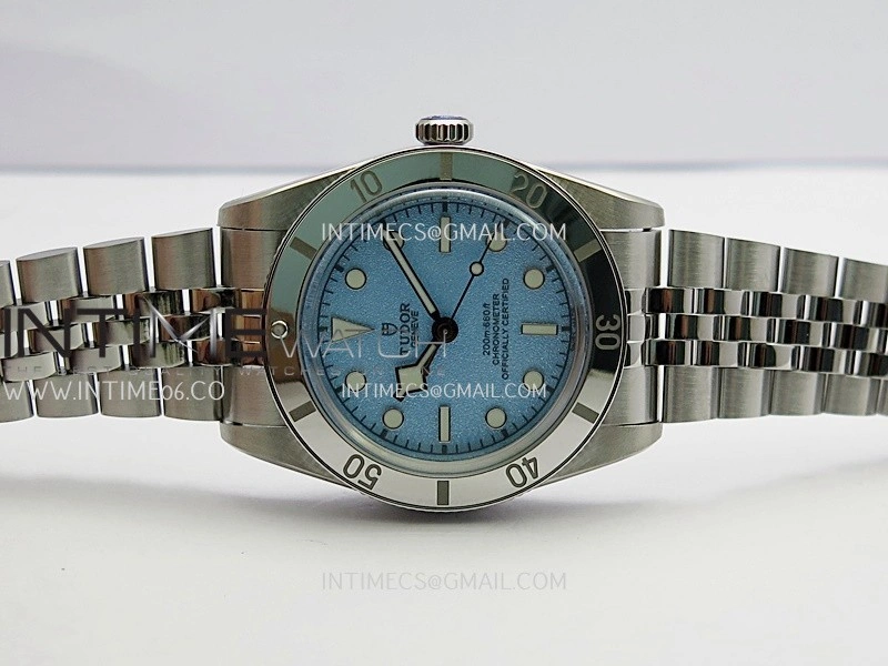 Heritage Black Bay M79000N 37mm SS ZF 1:1 Best Edition Lagoon Blue Dial On Jubilee Bracelet A2824
