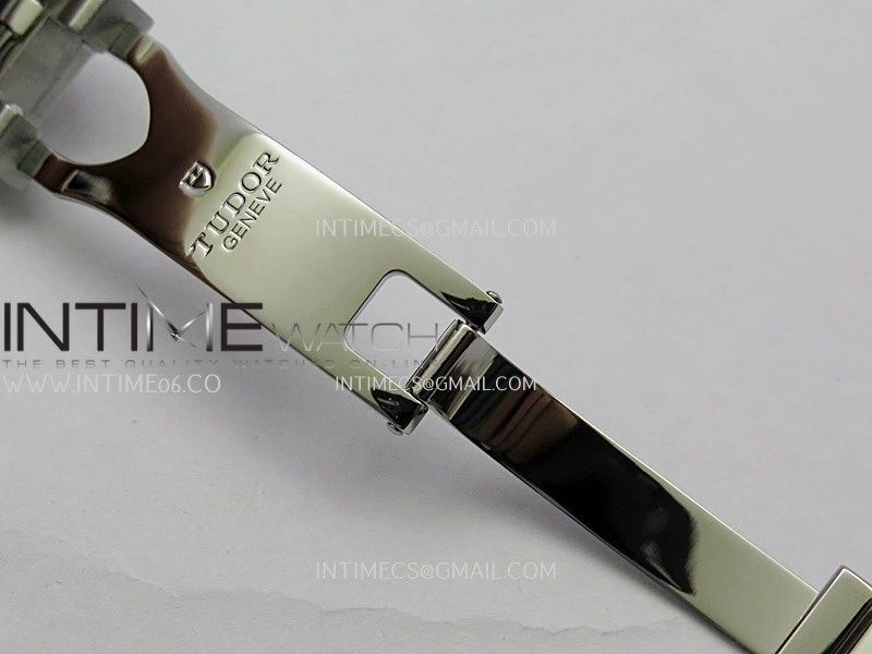 Heritage Black Bay M79000N 37mm SS ZF 1:1 Best Edition Lagoon Blue Dial On Jubilee Bracelet A2824