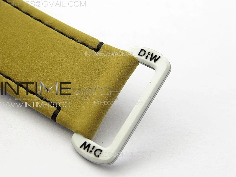Daytona DIW White Carbon YG DIWF Best Edition Gold Dial on Black Nylon Strap A7750