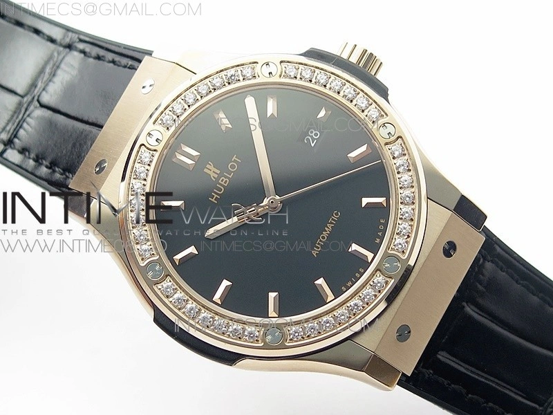 Classic Fusion 42mm RG Paved Diamonds Bezel B50F Black Dial On Black Gummy Strap A2892