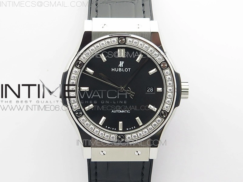 Classic Fusion 42mm SS Paved Diamonds Bezel B50F Black Dial On Black Gummy Strap A2892