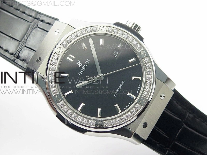 Classic Fusion 42mm SS Paved Diamonds Bezel B50F Black Dial On Black Gummy Strap A2892