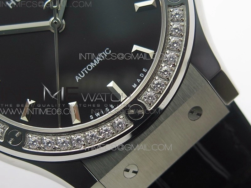 Classic Fusion 42mm SS Paved Diamonds Bezel B50F Black Dial On Black Gummy Strap A2892