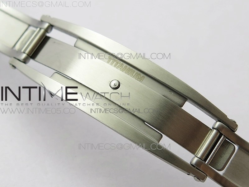RM055 White Ceramic KVF Best Edition Skeleton Dial Black Crown on White Rubber Strap MIYOTA8215 V3