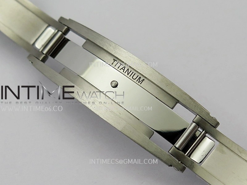 RM055 White Ceramic ZF 1:1 Best Edition Skeleton Dial On White Shark Rubber Strap RMUL2 Super Clone