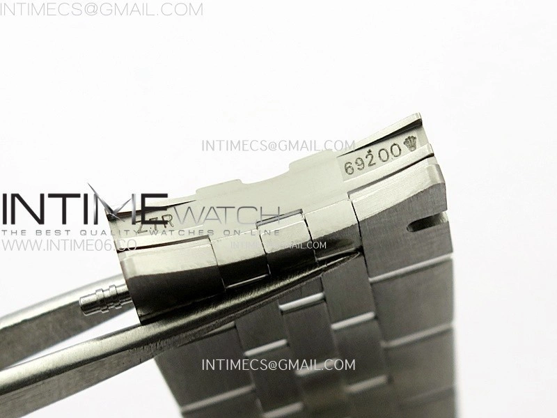 GMT Master II V2 126720 VTNR Green Black Ceramic 904L SS AR+F 1:1 Best Edition Black Dial on Jubilee Bracelet DD3285 CHS