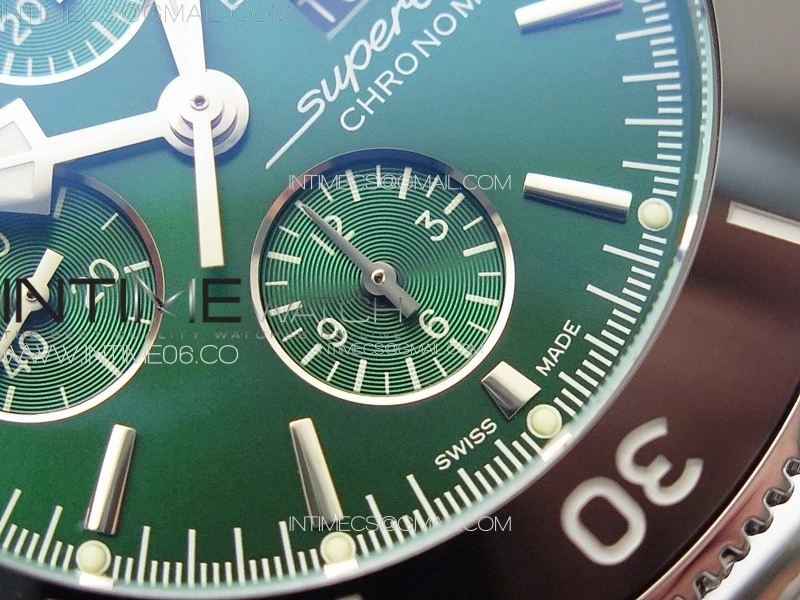 SuperOcean 46mm Black Ceramic Bezel B50 Best Edition Green Dial Green Subdials on SS Bracelet A7750