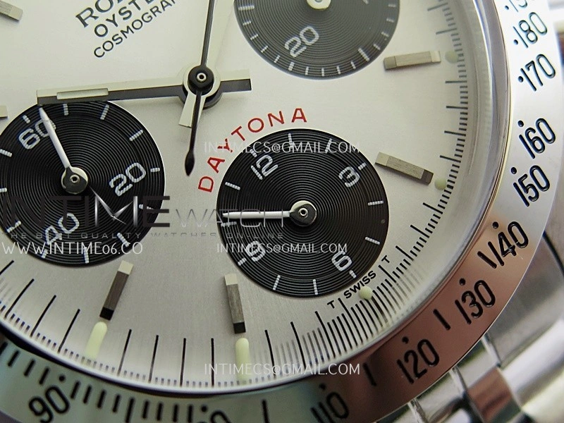 Daytona 6239 Red Daytona Word SS MSF Best Edition Silver Dial Black Subdials On SS Jubilee Bracelet Venus 75