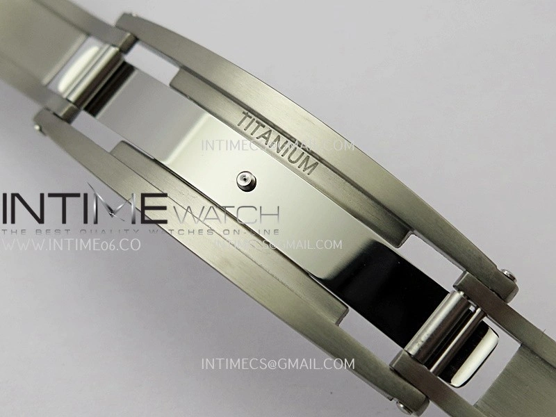 RM055 Titanium Carbide ZF 1:1 Best Edition Skeleton Dial On Gray Shark Rubber Strap RMUL2 Super Clone