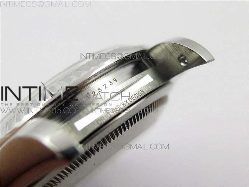Day-Date 36 128239 SS BP Best Edition Black Stick Markers Dial on SS President Bracelet