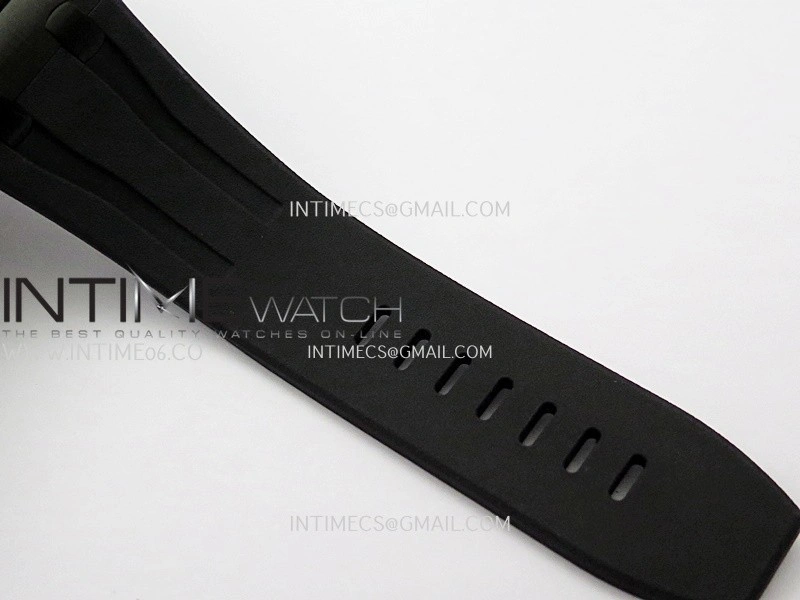 Royal Oak Offshore 44mm Black Ceramic APJF 1:1 Best Edition Black Dial on Black Rubber Strap A3126