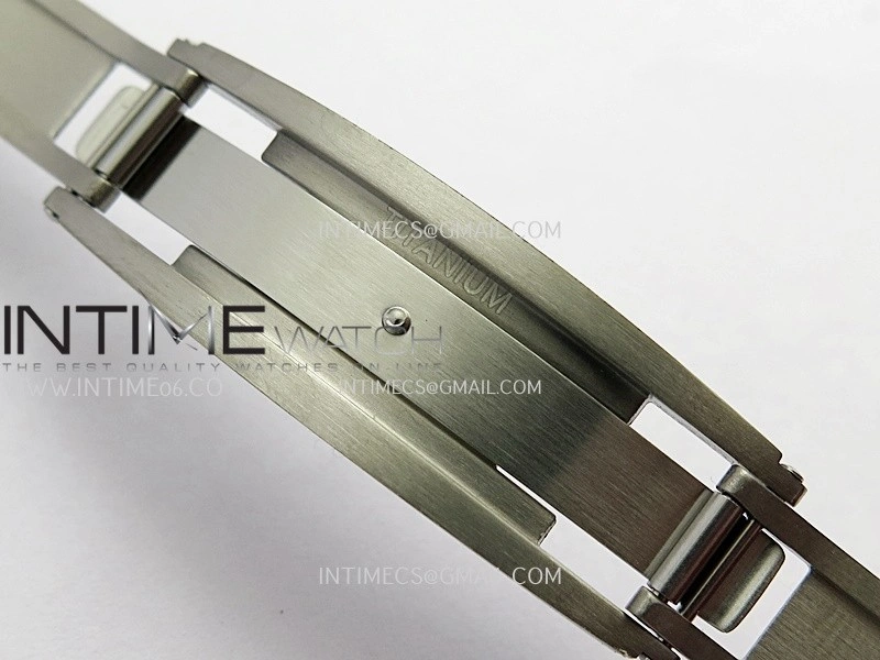 RM055 Red Inner Bezel White Ceramic RF 1:1 Best Edition Skeleton Dial On Red Rubber Strap RMUL2 Super Clone