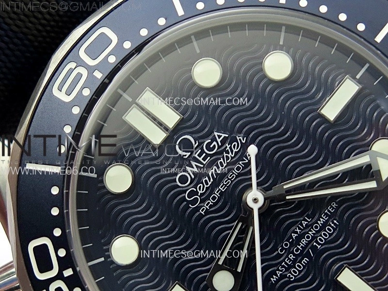 Seamaster Diver 300M 007 B50F Blue Ceramic Blue wave textured Dial on Nylon A8806