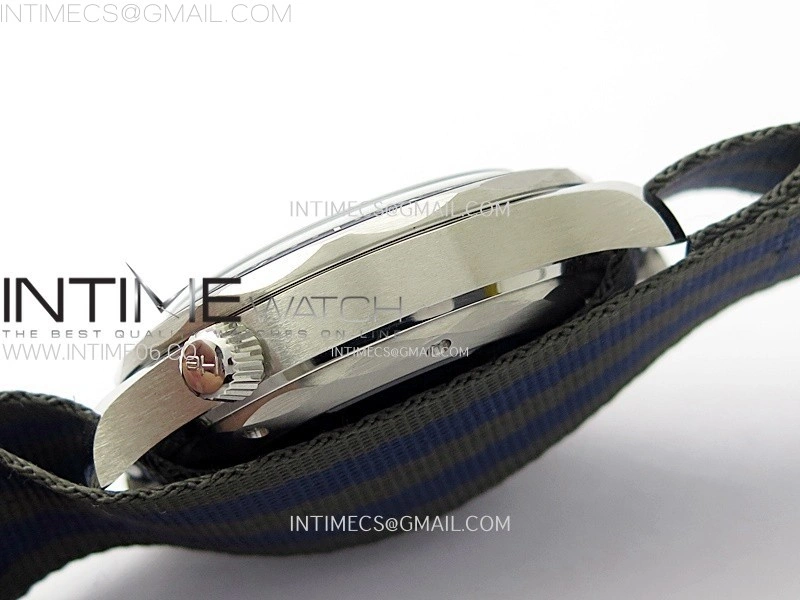 Seamaster Diver 300M 007 B50F Blue Ceramic Blue wave textured Dial on Nylon A8806
