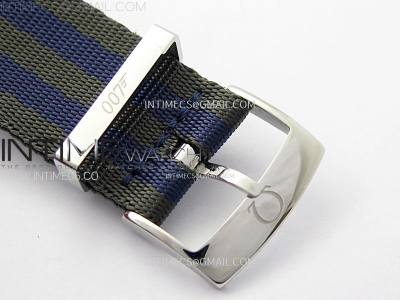 Seamaster Diver 300M 007 B50F Blue Ceramic Blue wave textured Dial on Nylon A8806