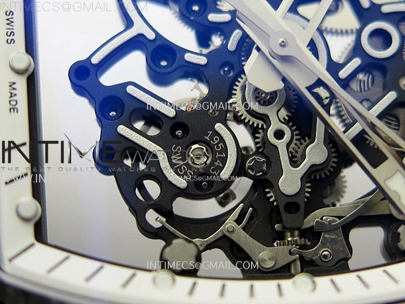 RM055 White inner Bezel Black Crown NTPT Ti ZF 1:1 Best Edition on Black Rubber Strap RMUL2 Super Clone