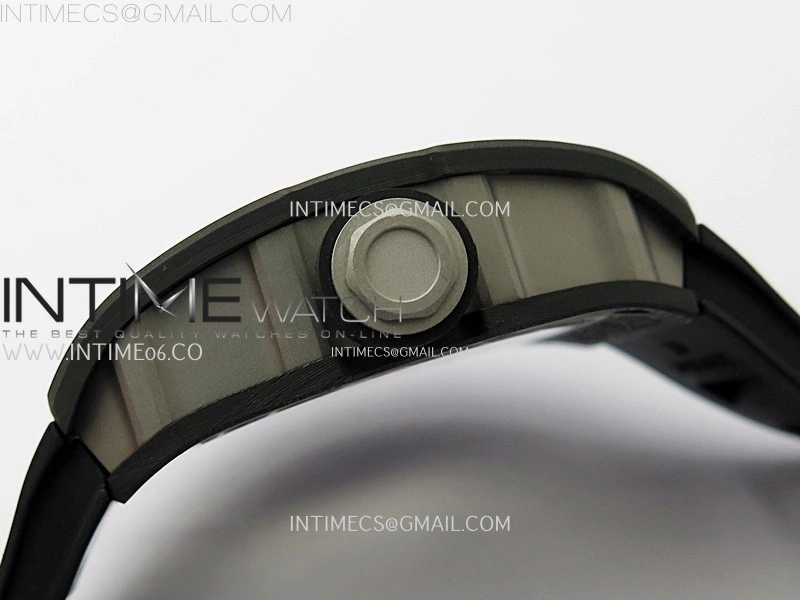 RM055 White inner Bezel Black Crown NTPT Ti ZF 1:1 Best Edition on Black Rubber Strap RMUL2 Super Clone