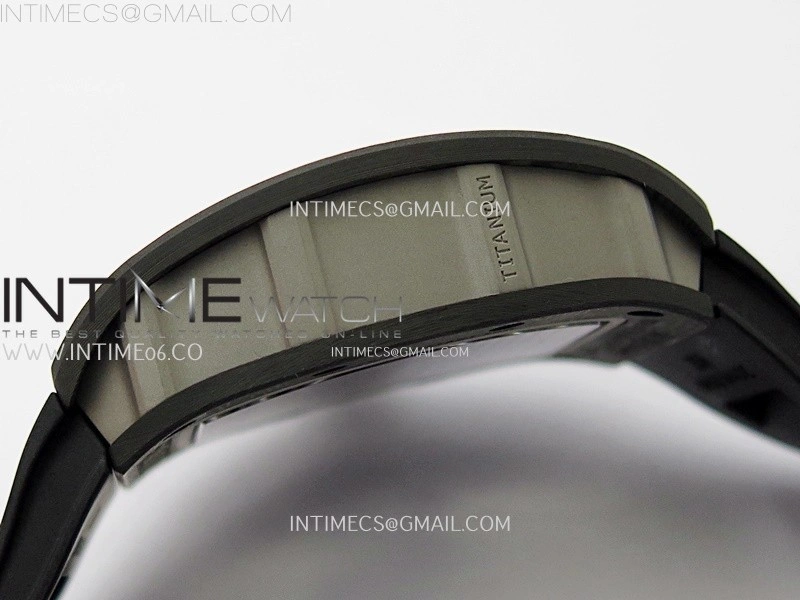 RM055 White inner Bezel Black Crown NTPT Ti ZF 1:1 Best Edition on Black Rubber Strap RMUL2 Super Clone