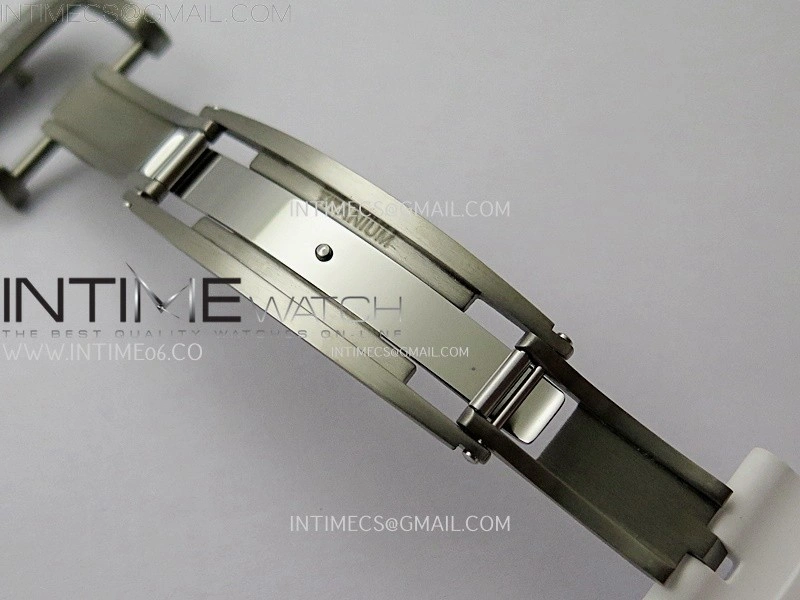 RM055 White inner Bezel White Crown NTPT Ti ZF 1:1 Best Edition on White Rubber Strap RMUL2 Super Clone