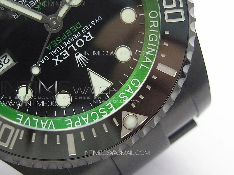 Sea-Dweller 116660 Blaken DLC Green Inner BP Best Edition Black Dial on SS Bracelet A2824