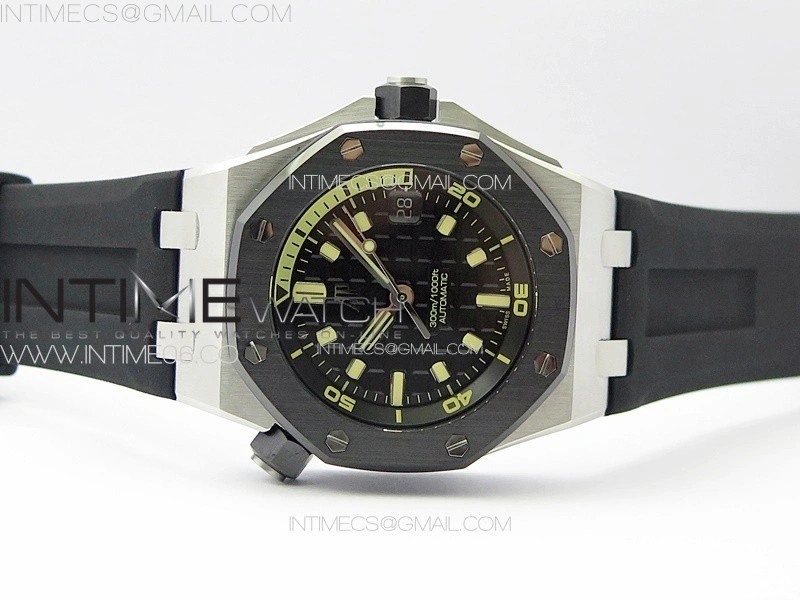Royal Oak Offshore Diver 15720 Ceramic Bezel ZF 1:1 Best Edition Black Dial on Black Rubber Strap A4308