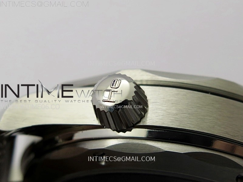Seamaster 300M 42mm James Bond 60th anniversary VSF Best Edition on Mesh Bracelet A8806