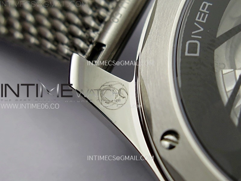 Seamaster 300M 42mm James Bond 60th anniversary VSF Best Edition on Mesh Bracelet A8806
