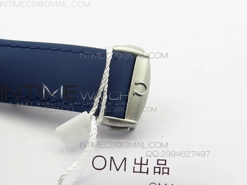 Planet Ocean Master Chronometer Chrono SS OM 1:1 Best Edition Blue Dial on Blue Rubber Strap A9300