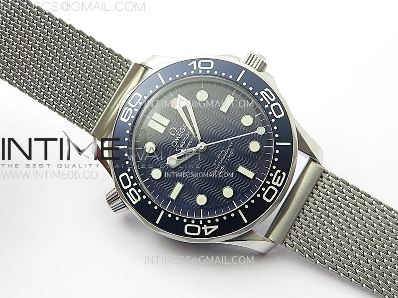 Seamaster Diver 300M 007 B50F Blue Ceramic Blue wave textured Dial on SS Bracelet A8806