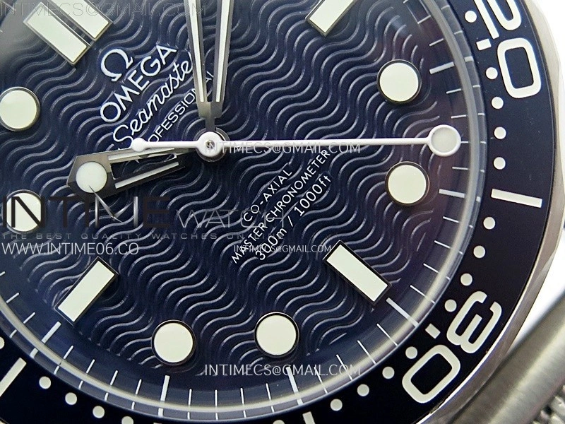Seamaster Diver 300M 007 B50F Blue Ceramic Blue wave textured Dial on SS Bracelet A8806